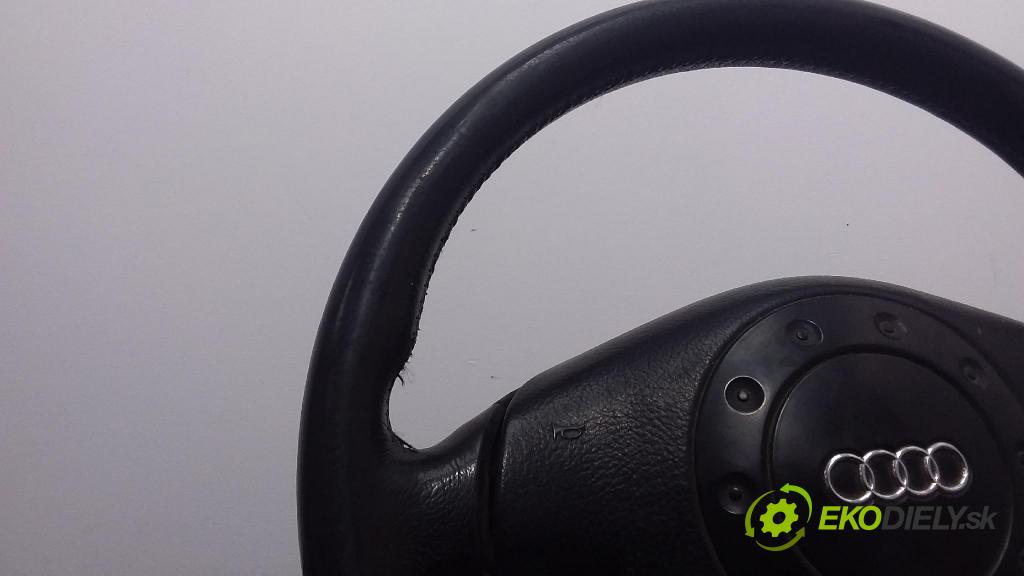 Audi A4 1996 volant 4A0419091AD