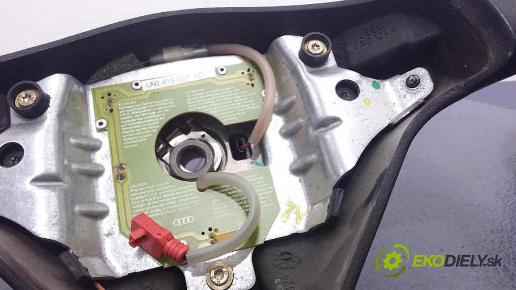 Audi A4 1996 volant 4A0419091AD