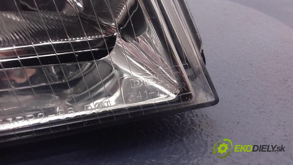 Audi A4 1996 světlo v pravo: 08-441-1137R