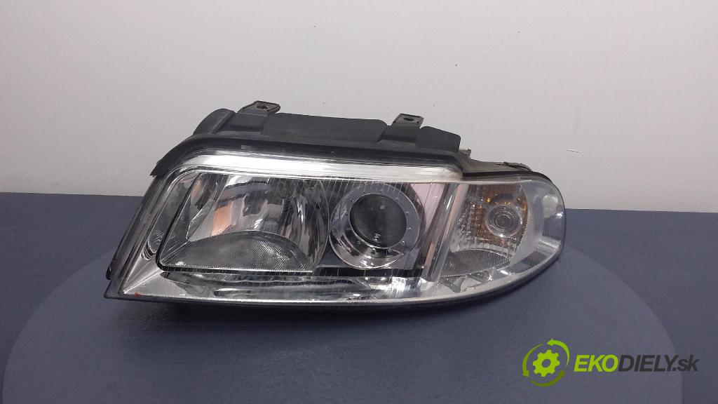 Audi A4 1996 Reflektor: Vľavo: 08-441-1137L