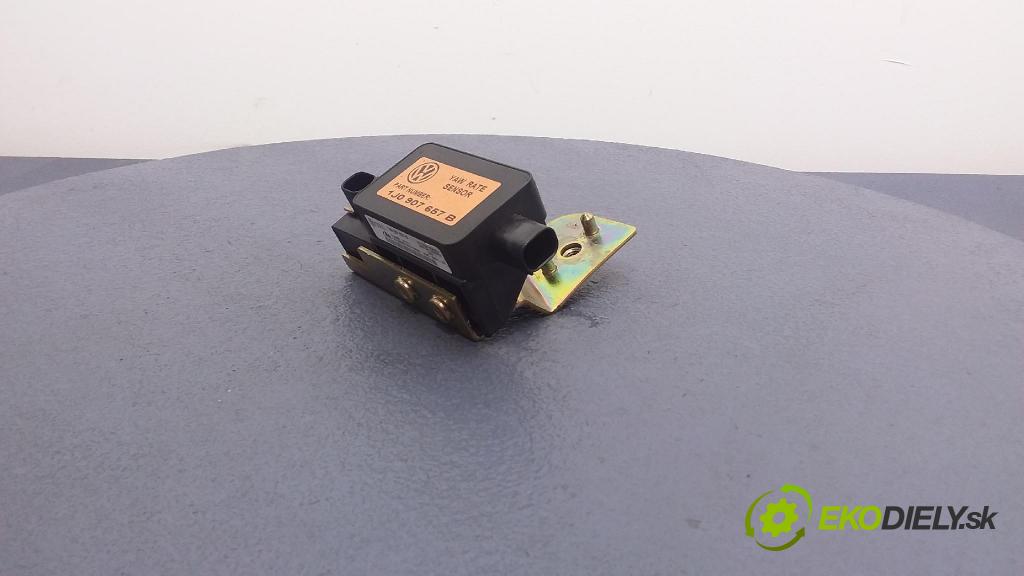 Volkswagen Golf 2001 snímač ESP 1J0907657B