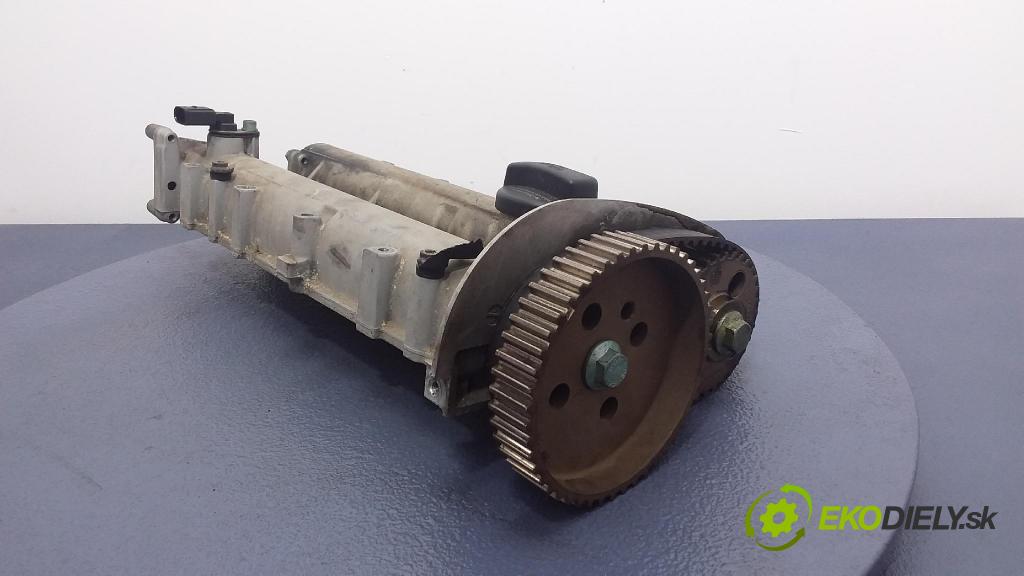 Volkswagen Golf 2001 kryt Ventily: 036103475N