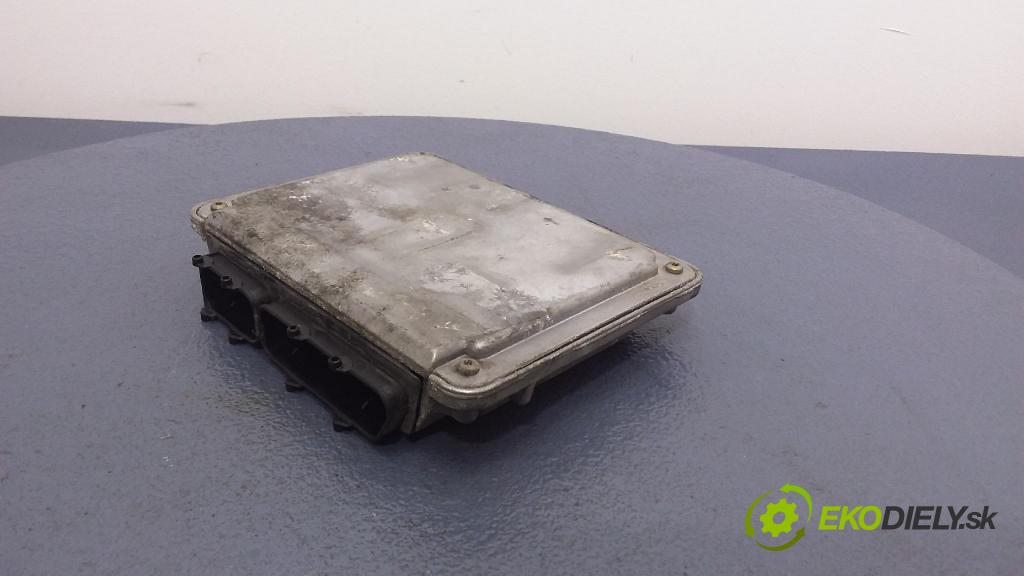 Volkswagen Golf 1998 riadiaca jednotka Motor: 038906018AE