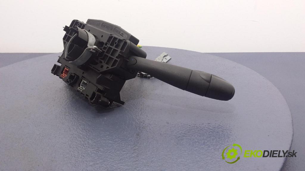 Peugeot 206 1.4 hdi 2004 prepínač Komplex: 96530926XT