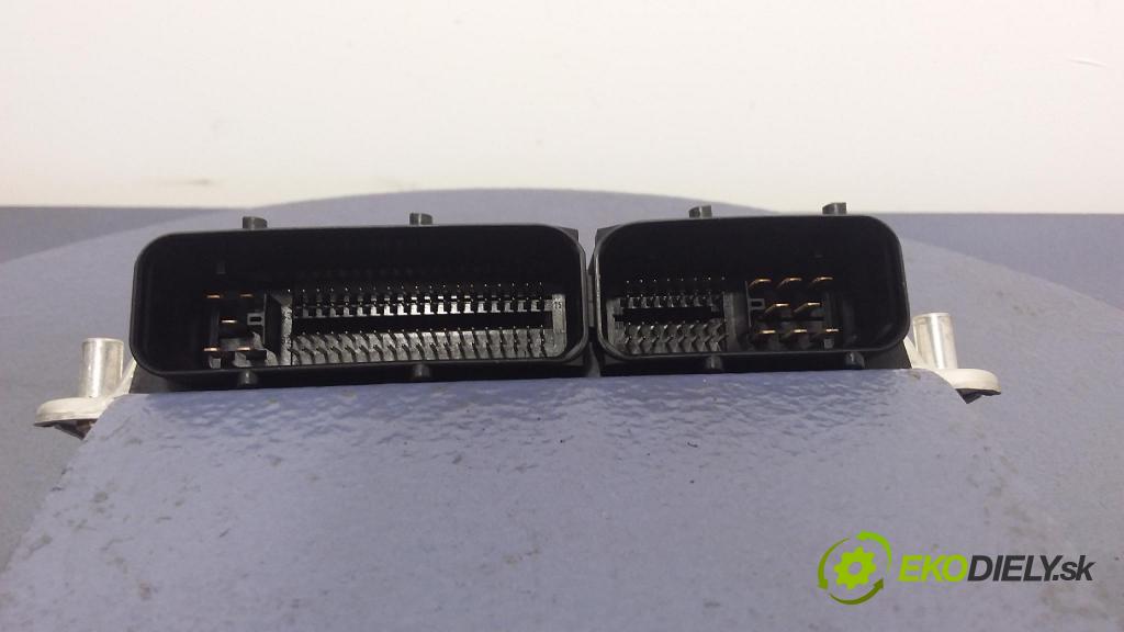 Audi A4 1999 riadiaca jednotka Motor: 038906012AH