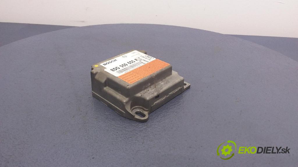 Audi A4 1999 riadiaca jednotka SRS x 8D0959655F