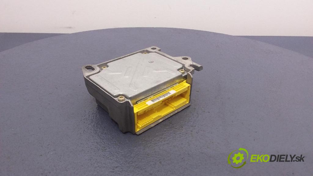 Audi A4 1999 riadiaca jednotka SRS x 8D0959655F