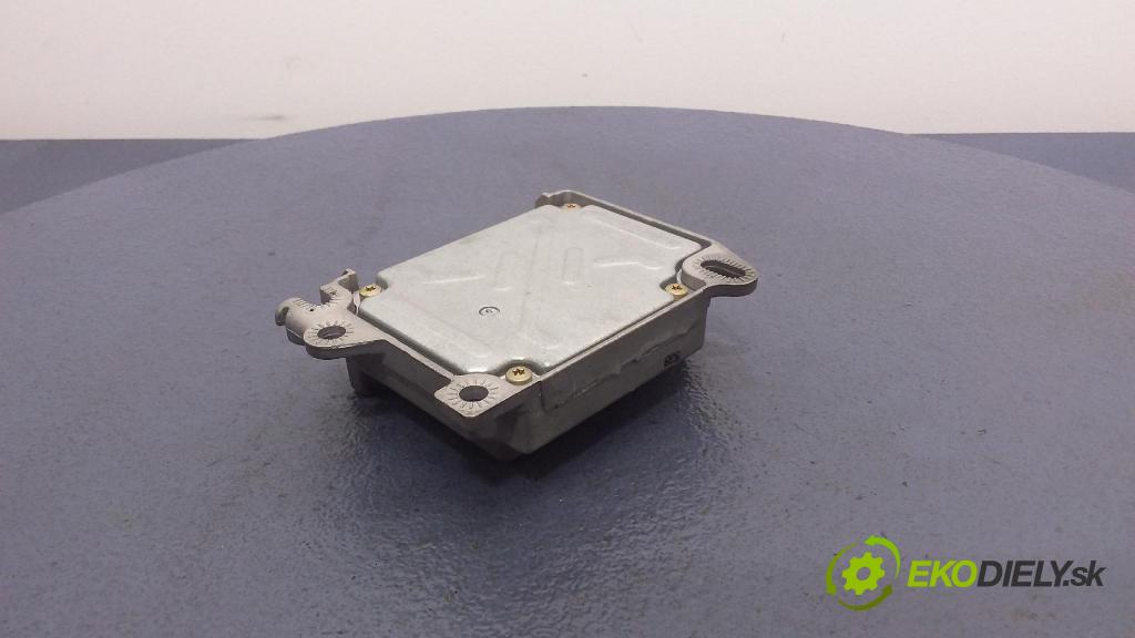 Audi A4 1999 riadiaca jednotka SRS x 8D0959655F