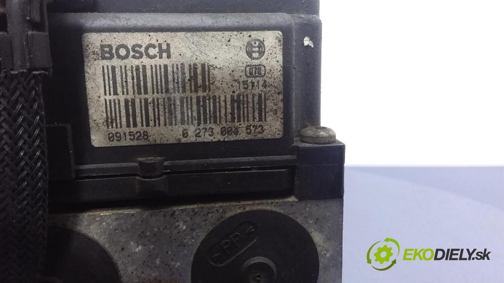 Volkswagen Passat 1999 čerpadlo ABS x 3B0614111HL