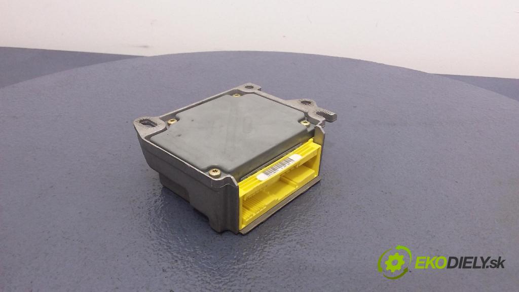 Audi A4 1999 riadiaca jednotka SRS x 8D0959655J