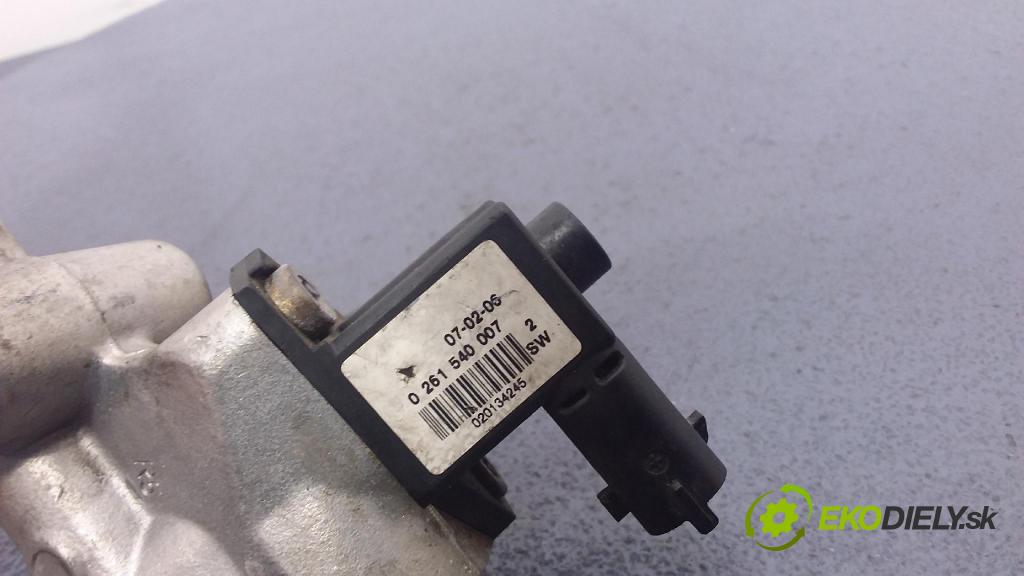 Alfa romeo Gt 2005 lišta Dodávka: 0261555016