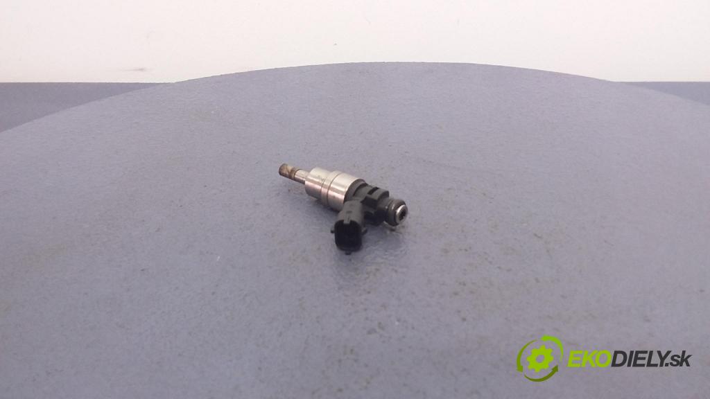 Alfa romeo Gt 2005 vstrek 0261500013