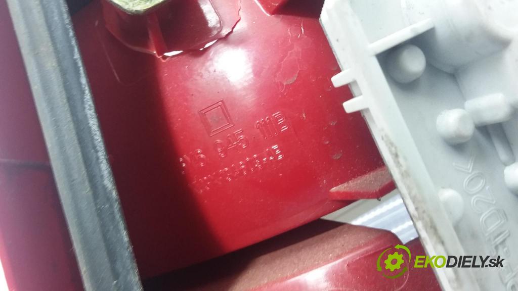 Skoda Fabia 2005 svetlo / reflektor zad ľavá Vonkajsia: 6Y6945111B