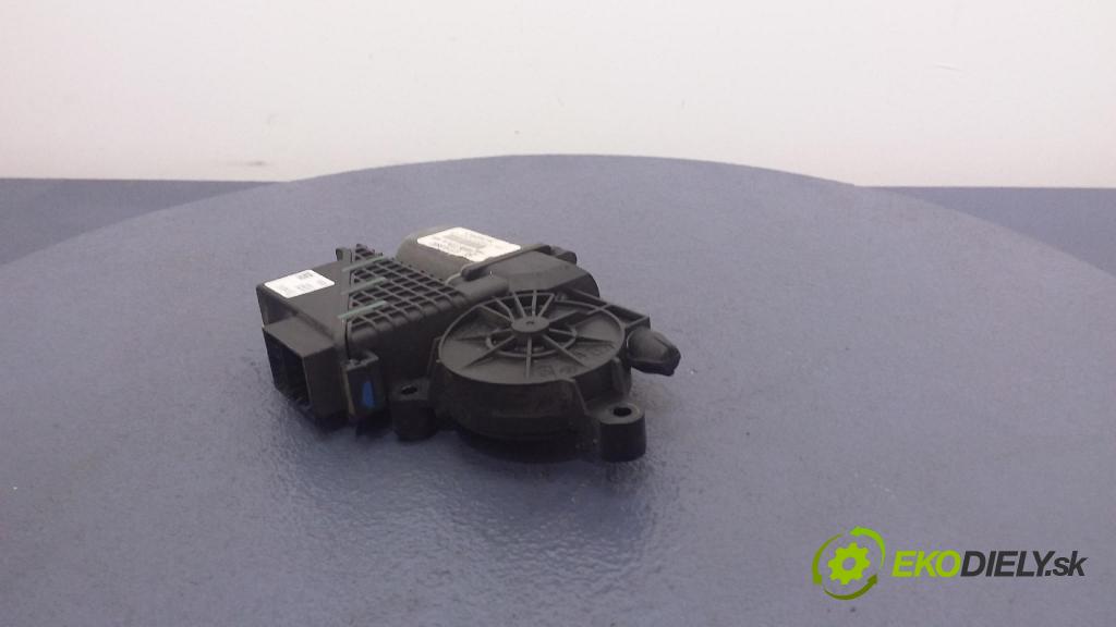 Skoda Fabia 2005 mechanizmus okna Okná: Predné v pravo: 6Y1959802