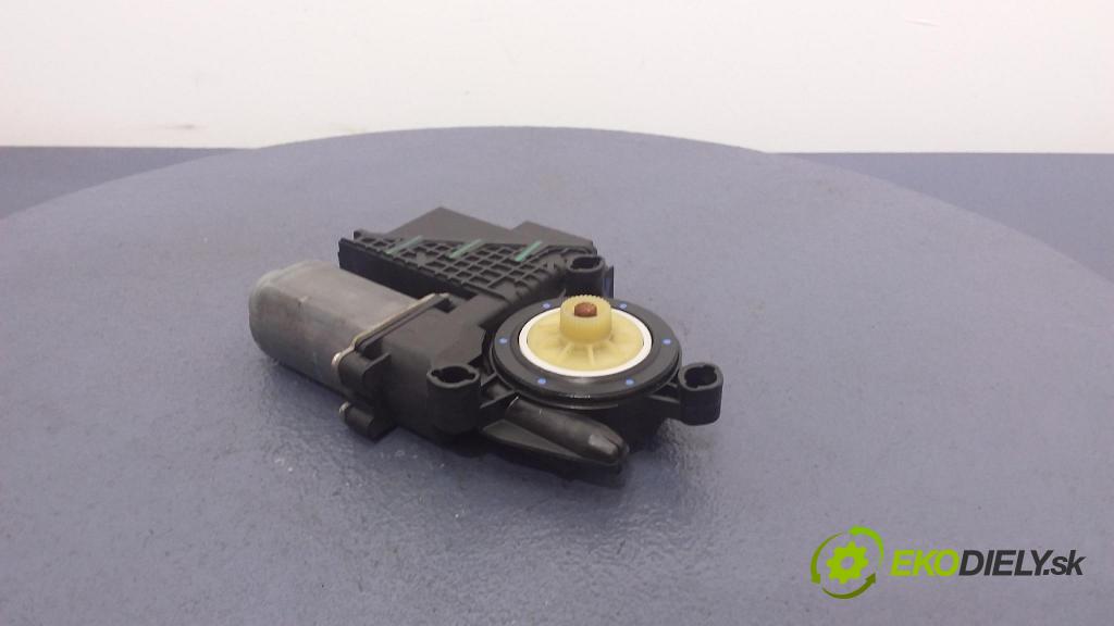 Skoda Fabia 2005 mechanizmus okna Okná: Predné v pravo: 6Y1959802