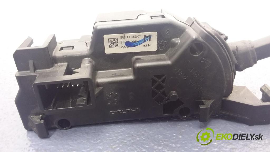 Citroen C4 picasso 2007 Páka: Zmeny: 96811352XT