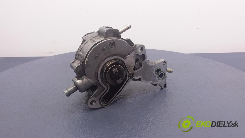 Seat Alhambra 2001 čerpadlo vákuová 038145209A