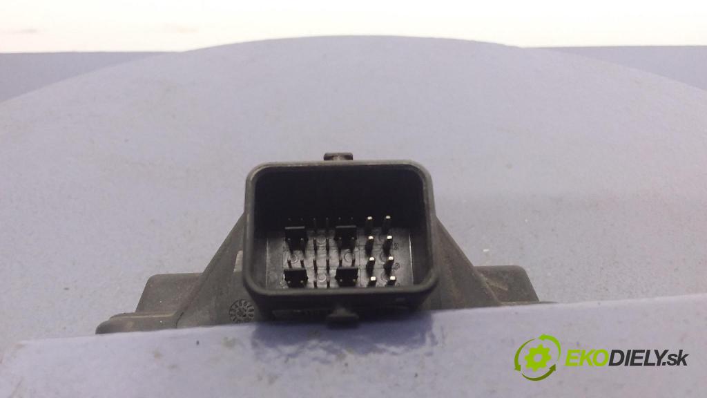 Mazda 6 2007 řídící jednotka 67R-017009