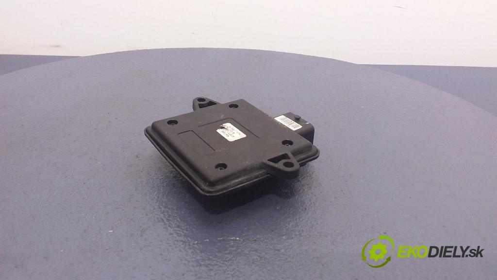 Mazda 6 2007 řídící jednotka 67R-017009