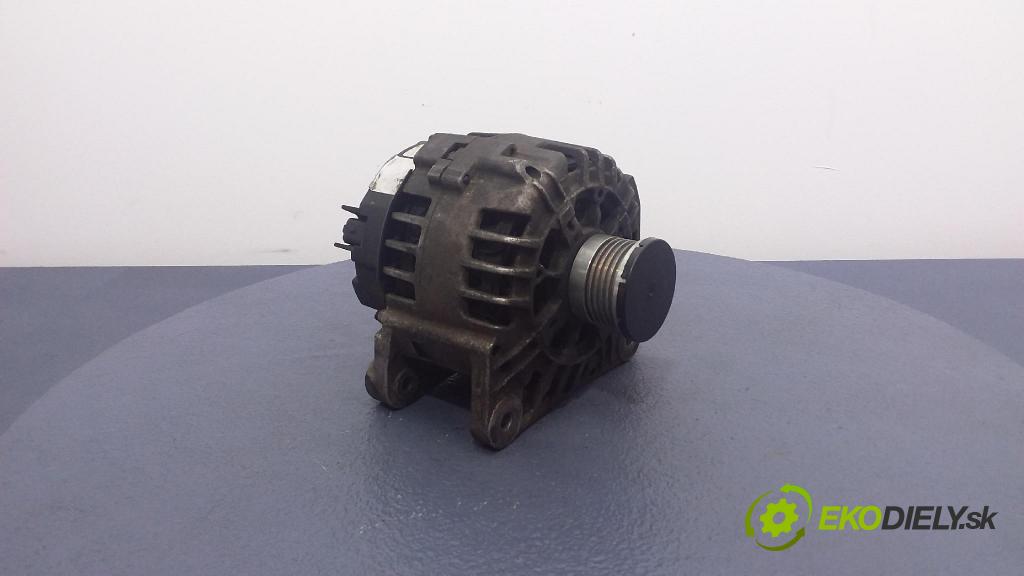 Renault Trafic 2003 Alternator 01
