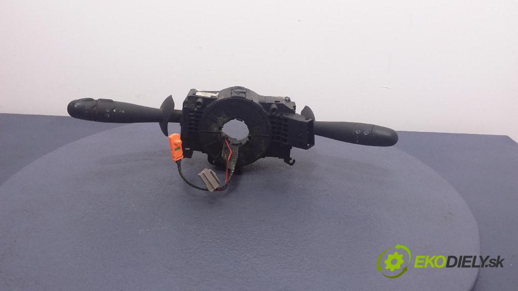 Renault Trafic 2003 Přepínač Komplex: 8200070265