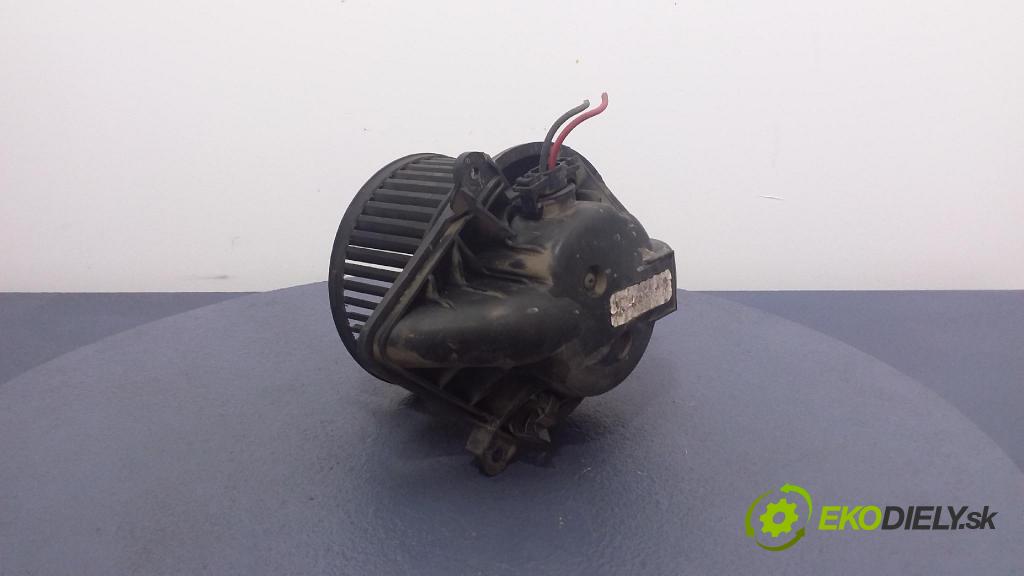 Renault Trafic 2003 ventilátor Vzduch: 01