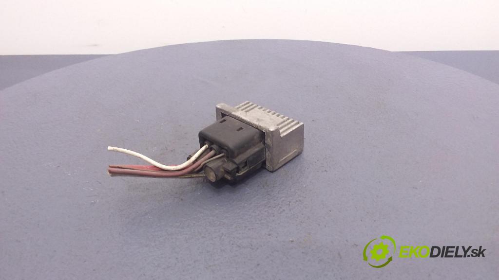 Renault Trafic 2003 relé 7700115078