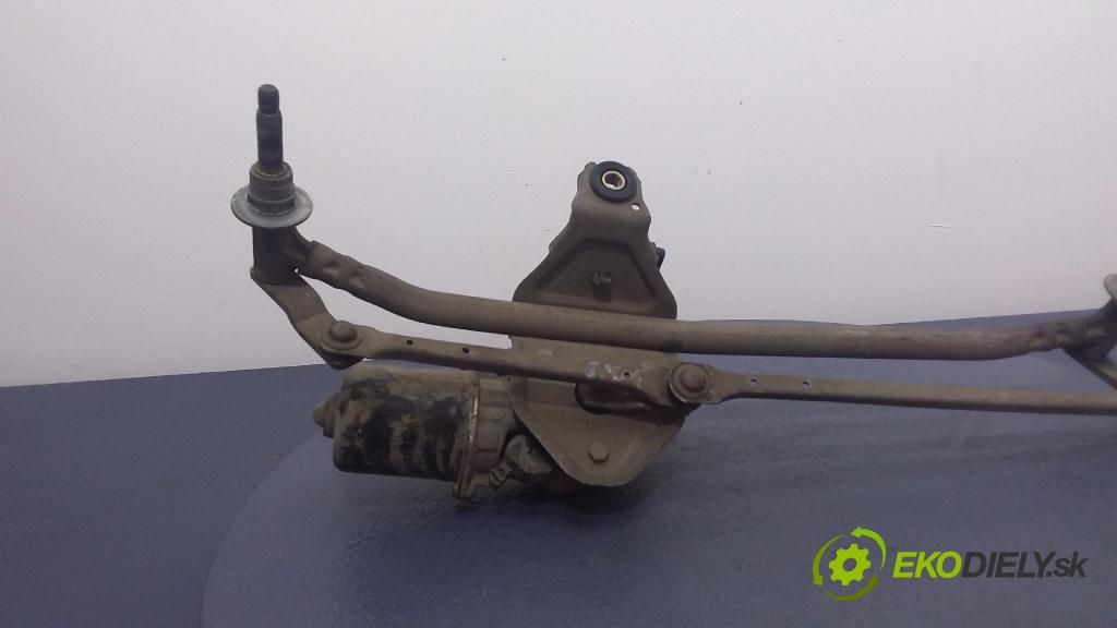 Renault Trafic 2003 mechanismus motorek Stěrače: před 01