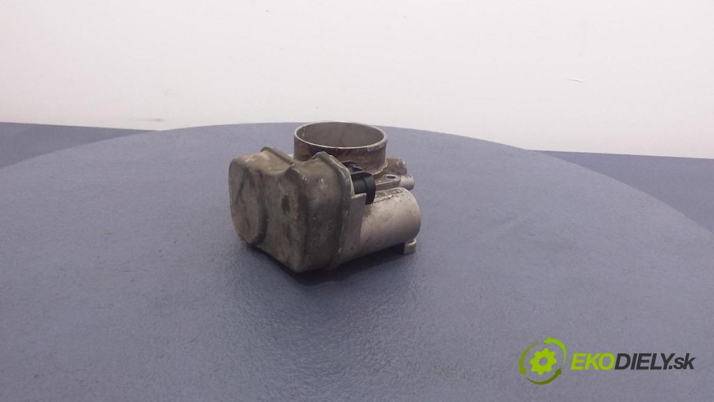 Opel Zafira 2004 škrticí klapka 5WS91703