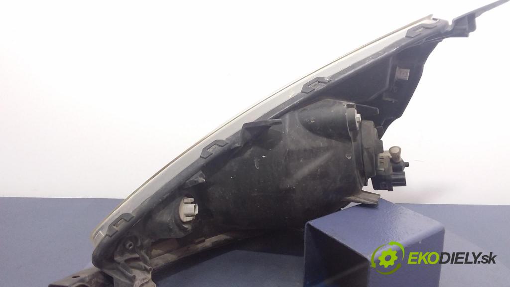 Honda Jazz 2002 světlo v pravo: P2187