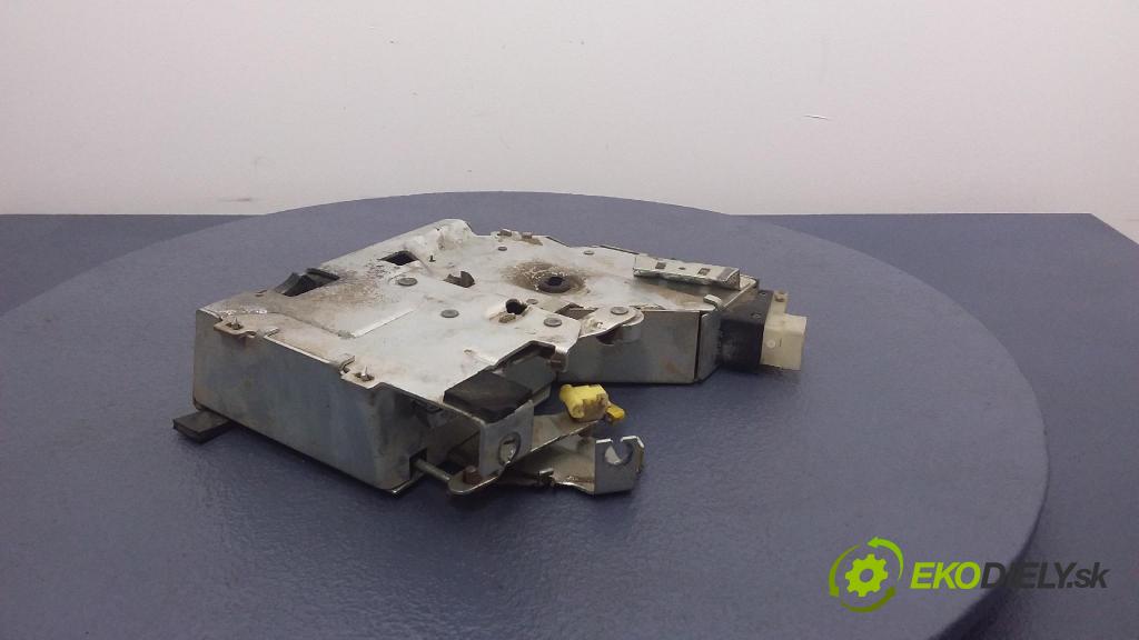 Ford Transit 2005 zámek dveře Zad: v pravo: 2T14V264A32DM