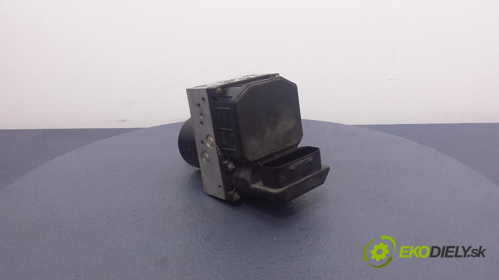 Skoda Fabia 2003 čerpadlo ABS x 6Q0614417E