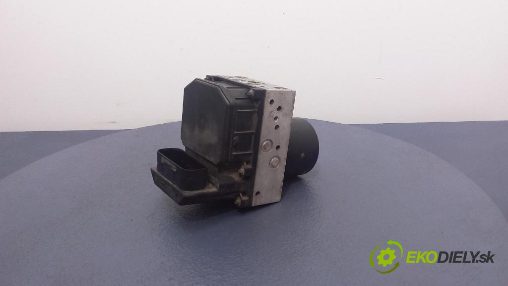 Skoda Fabia 2003 čerpadlo ABS x 6Q0614417E