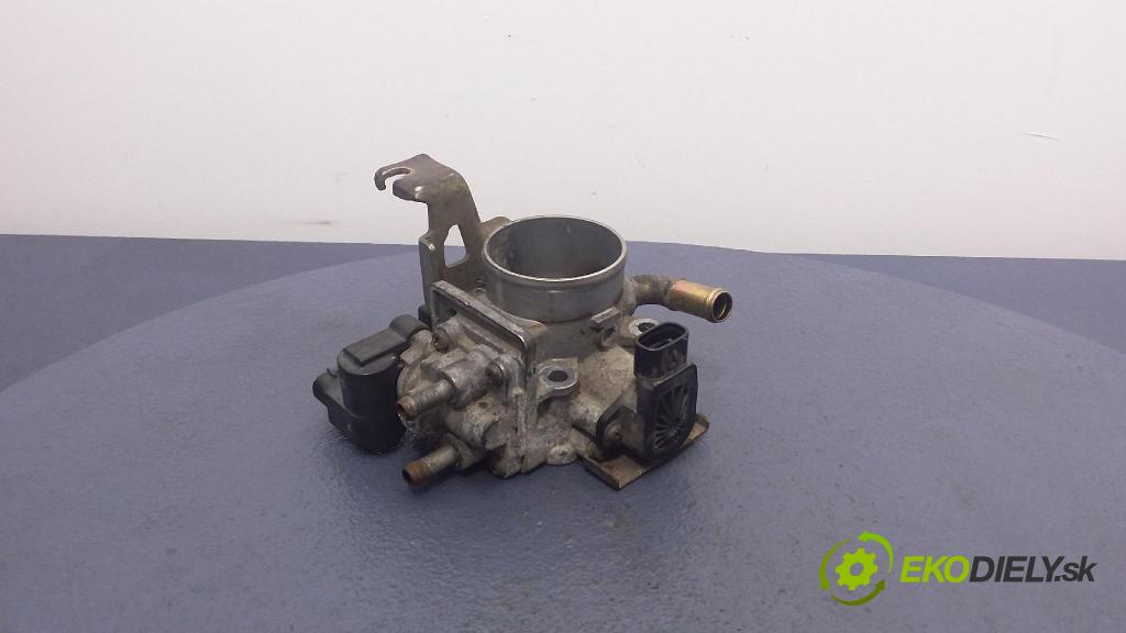 Suzuki Swift 2006 škrticí klapka 18137-83E11