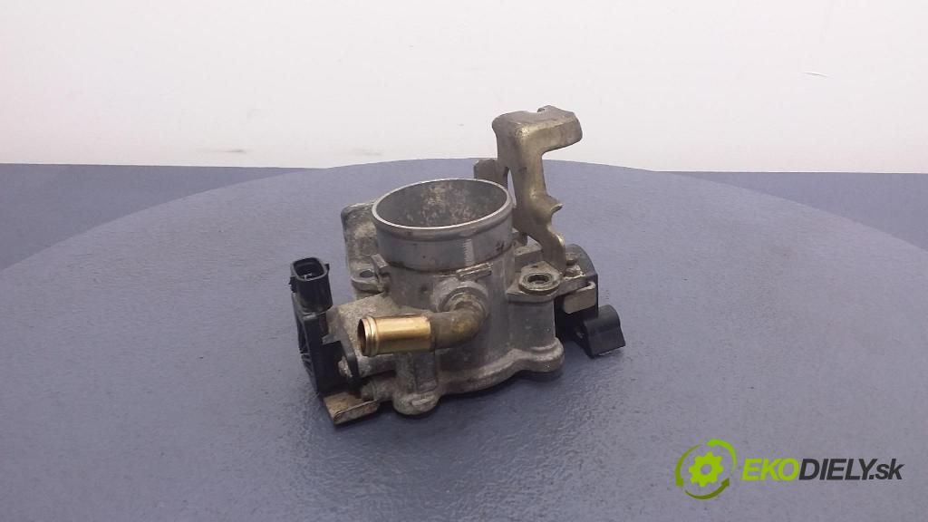 Suzuki Swift 2006 škrticí klapka 18137-83E11