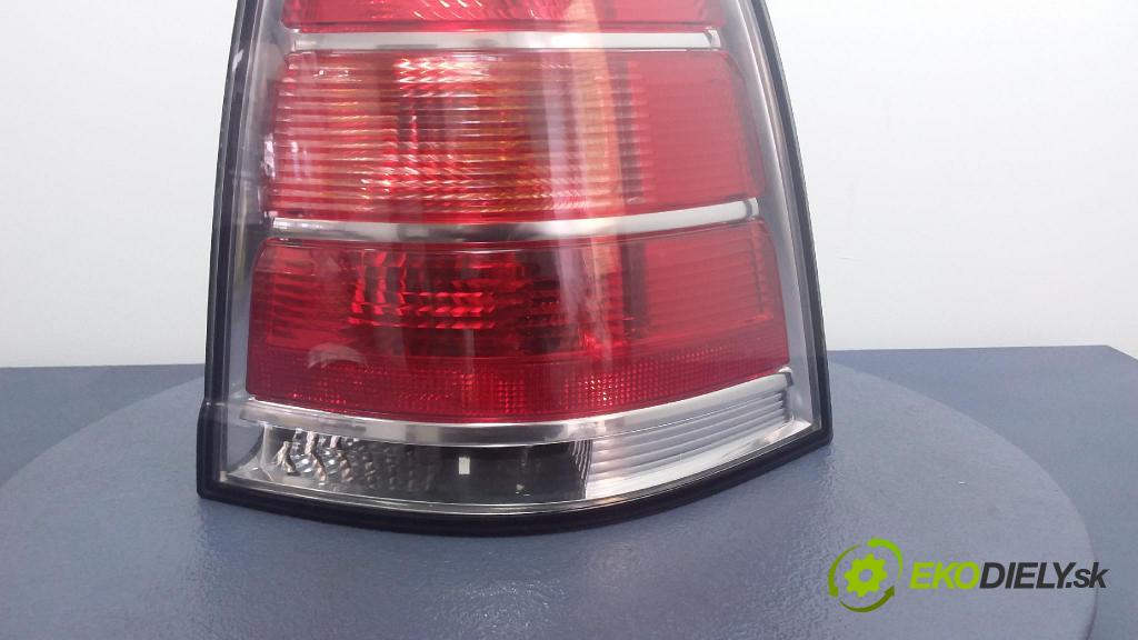 Opel Zafira 2005 svetlo / reflektor zad Prava: Vonkajsia: 1026004R