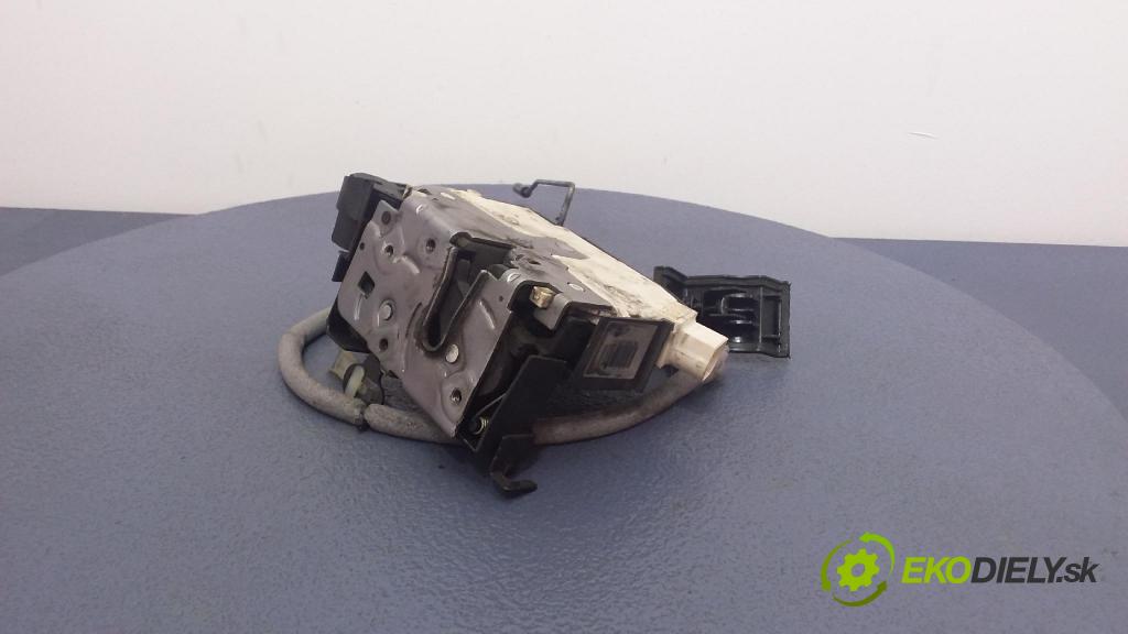 Mini Cooper 2007 zámek dveře před Levý: 0556768