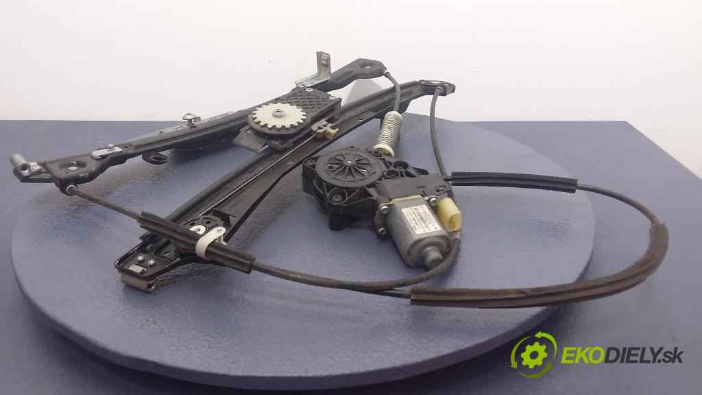 Mini Cooper 2007 mechanismus stahování Sklenka: před Levý: 8820011