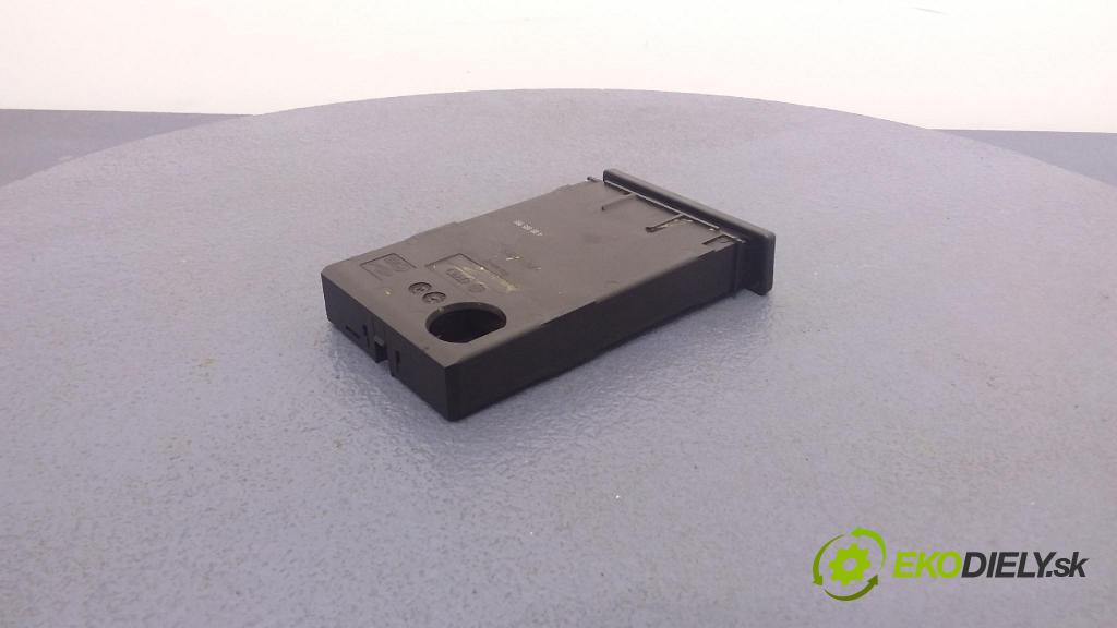 Seat Arosa 2001 kastlík 4B0885995