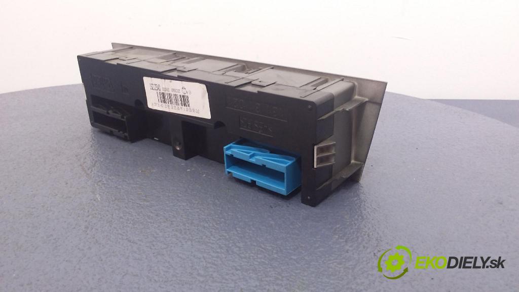 Opel Vectra 2006 Přepínač Klimatizace: Proud vzduchu 13212340