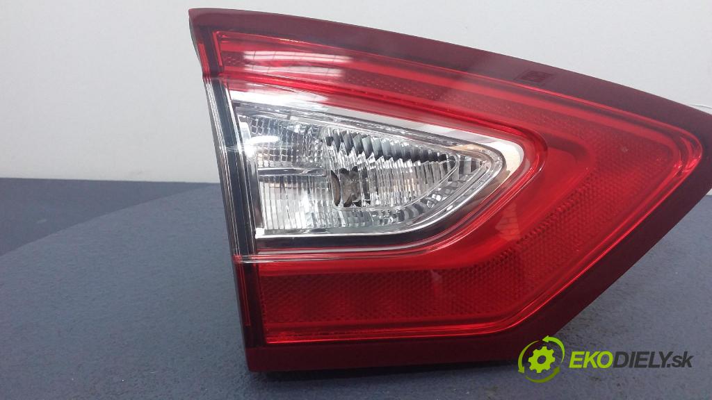 Ford Mondeo 0 světlo Zad: levá Uvnitř DS73-13A603-BF