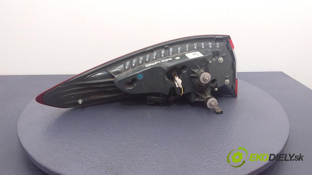 Ford Mondeo 0 světlo Zad: Práva: Mimo: DS73-13404-AK