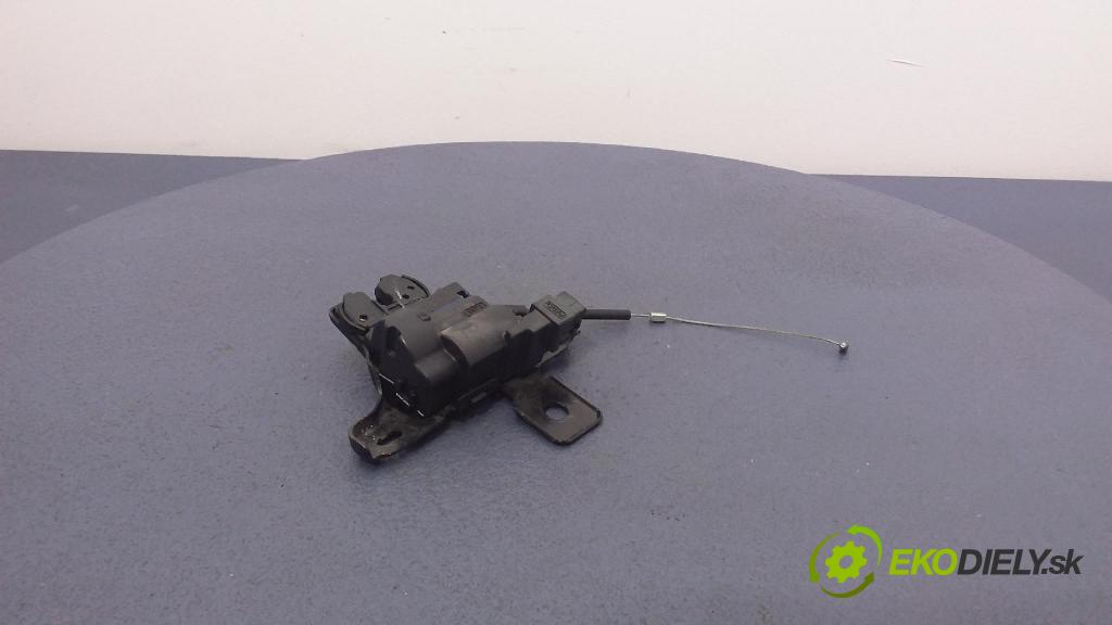 Ford Fusion 0 zámek Klapky: kufr DS73-F43282-AD