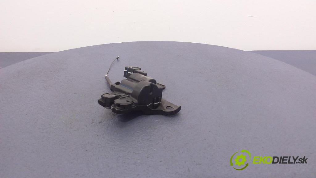 Ford Fusion 0 zámek Klapky: kufr DS73-F43282-AD