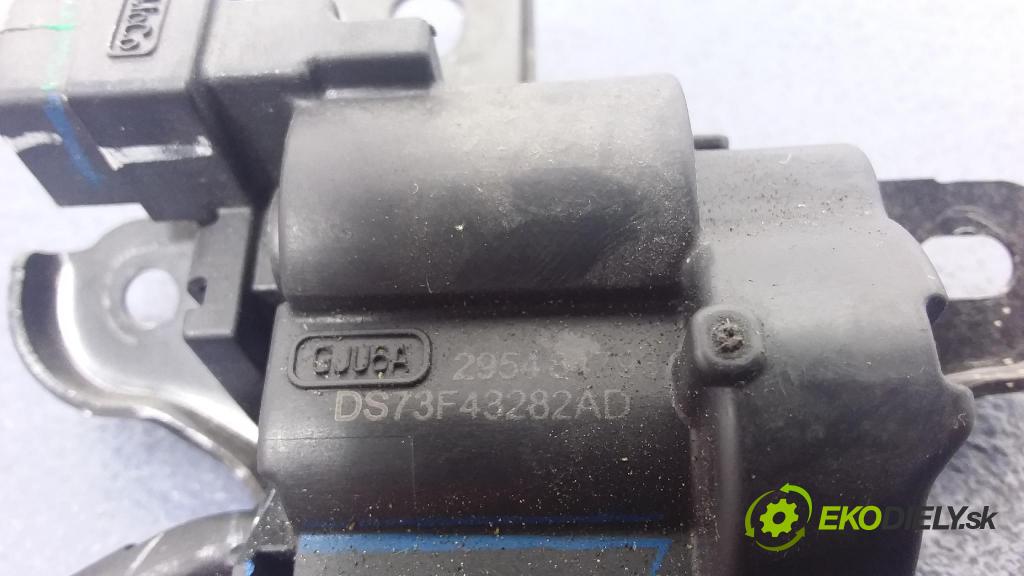 Ford Fusion 0 zámek Klapky: kufr DS73-F43282-AD
