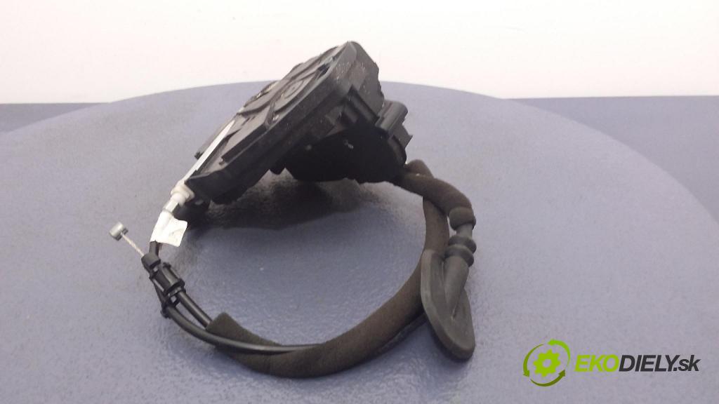Ford Fusion 0 zámek dveře před Levý: AE8A-5421813-CC