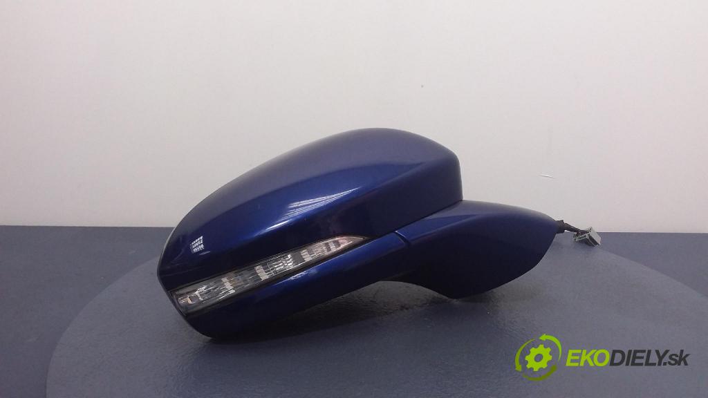 Ford Fusion 0 zpětné zrcátko prave 01