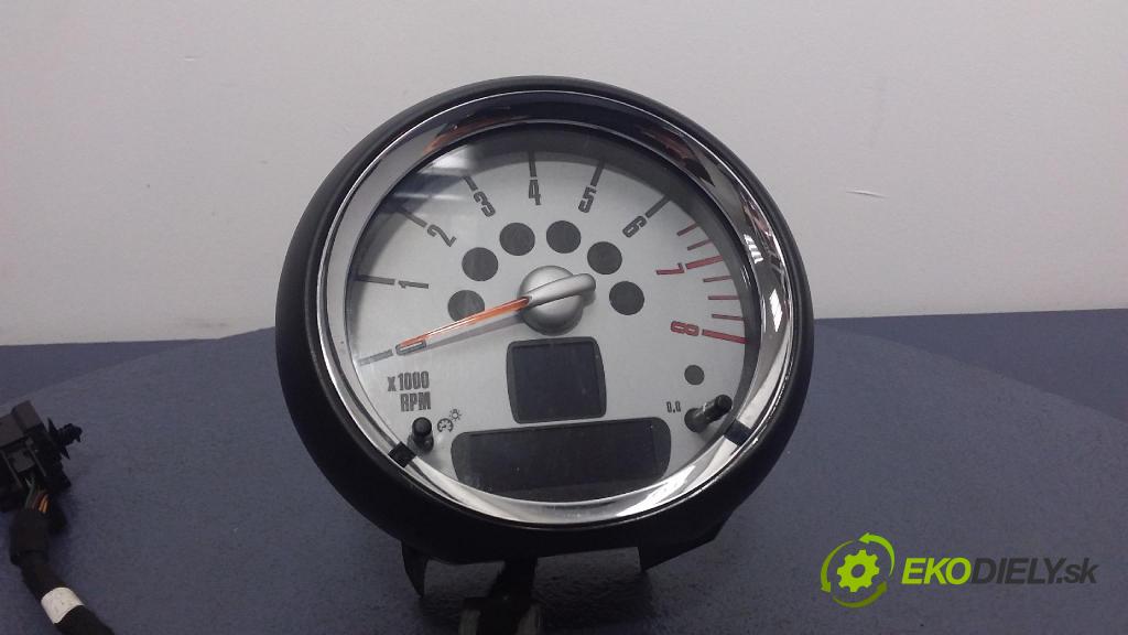 Mini Cooper 2007 Přístrojová deska 9153405
