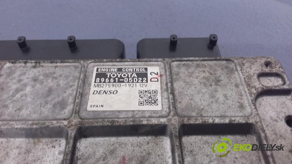Toyota Avensis 2011 řídící jednotka Motor: 89661-05D22