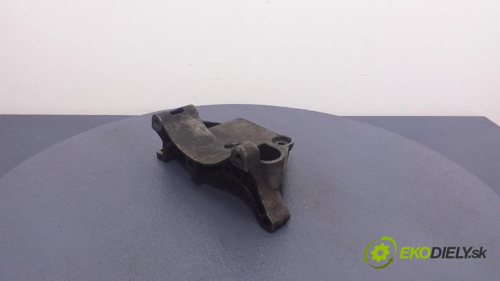 Volkswagen Transporter 1998 Alternator 028903143AD